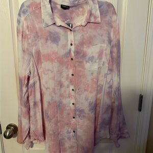 Torrid Women's Pastel Tie-Dye Button-Down Shirt